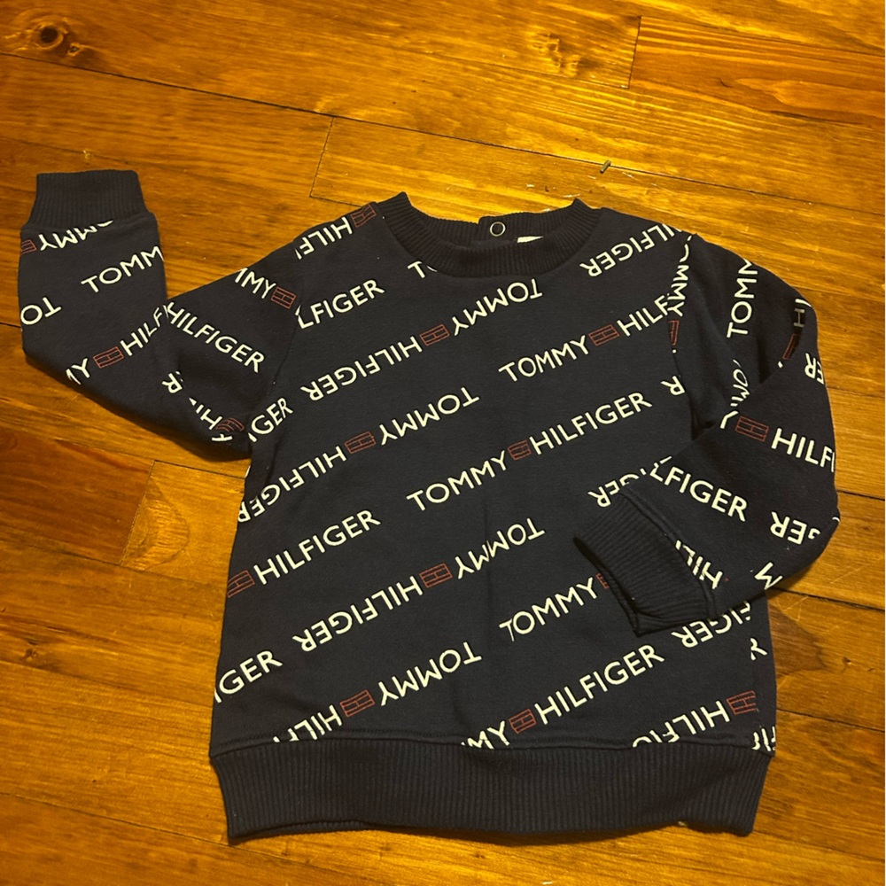 EUC Toddler Tommy Hilfiger Sweatshirt